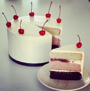 Neapolitan cake