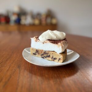 Mont Blanc brown butter blondie.